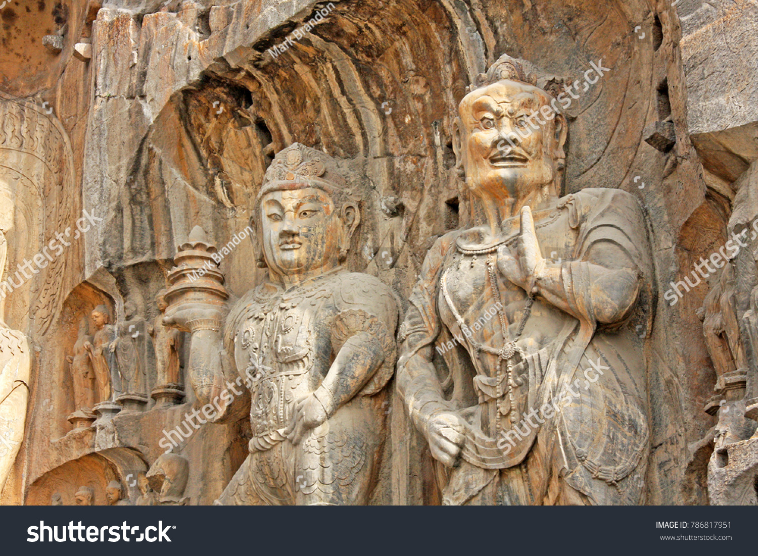 Icons & Insights Luoyang & Henan Day Tour B