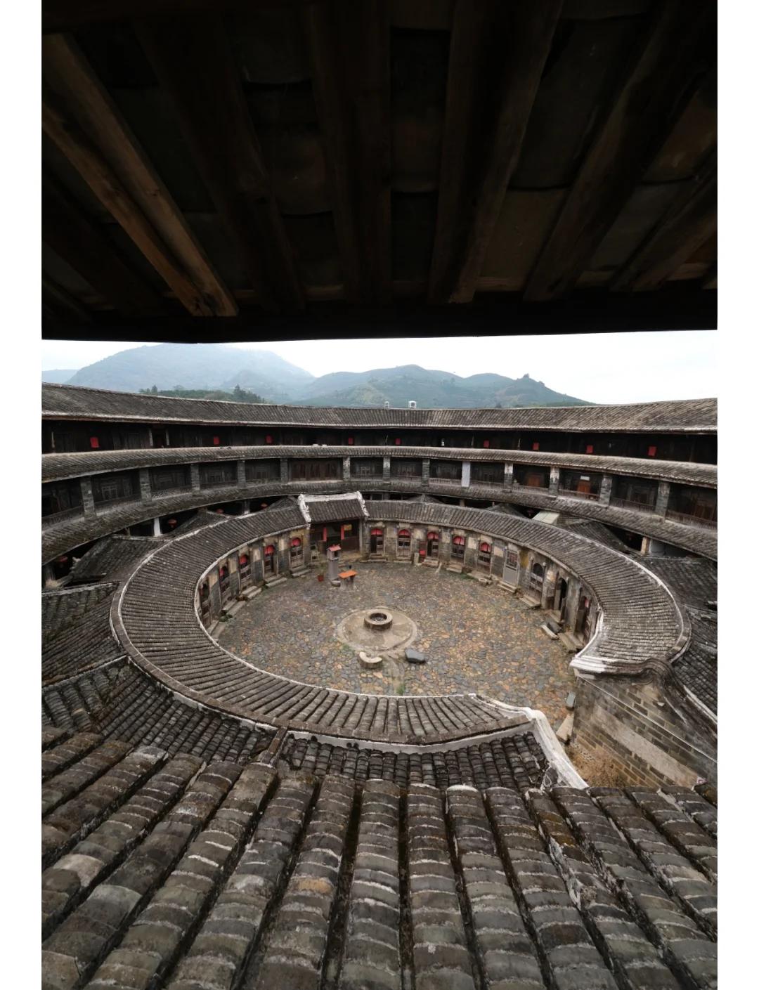Guilin & Beyond: Panda & Spicy Sichuan 11-Day China Tour IV