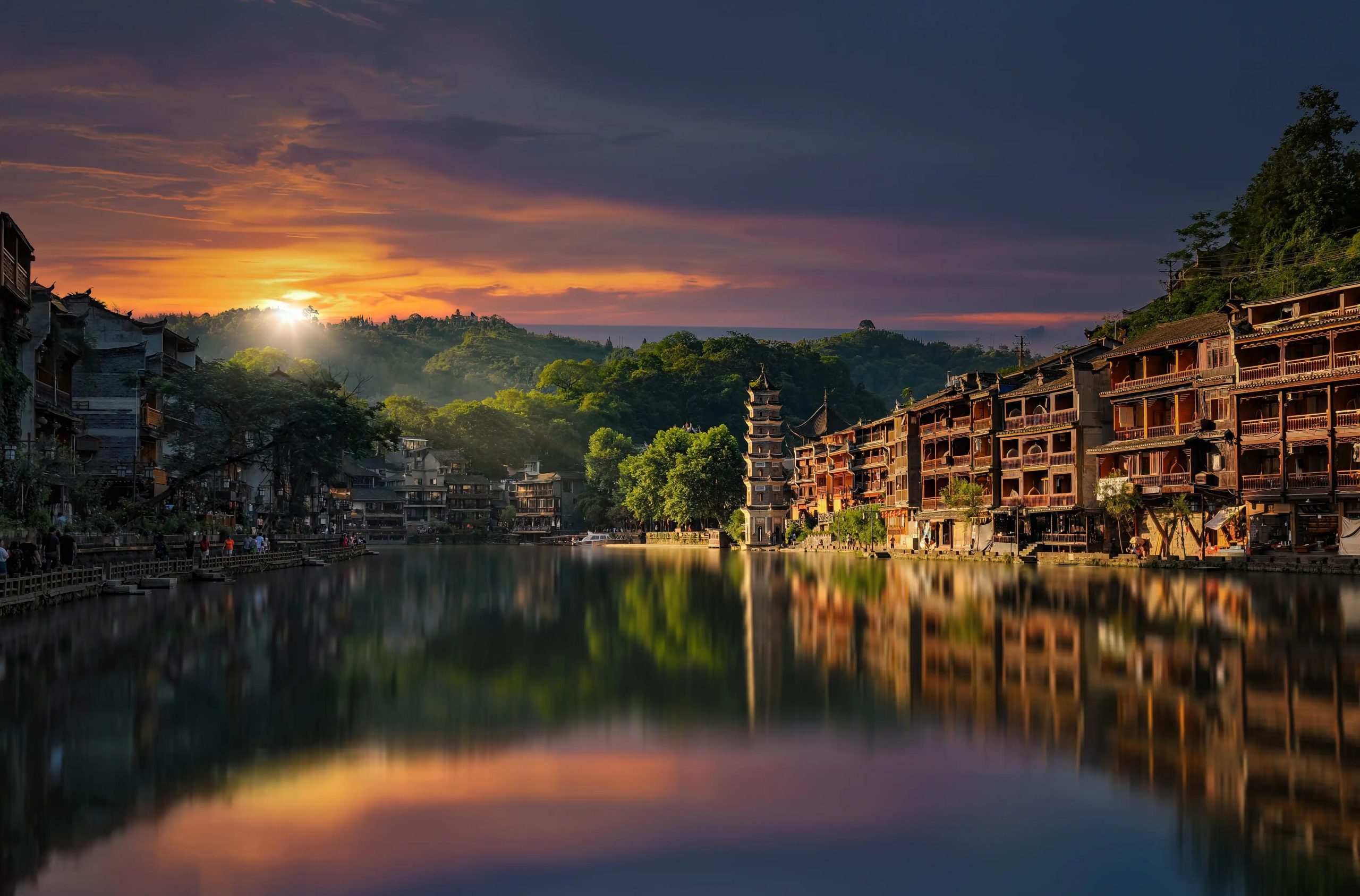 Guilin & Beyond: Avatar & Phoenix Lands 11-Day China Tour II
