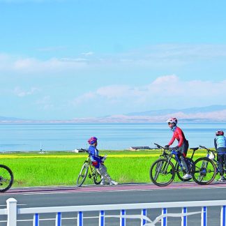 Qinghai & Gansu Loop & Beyond: Tibetan Plateau 13-Day China Tour II