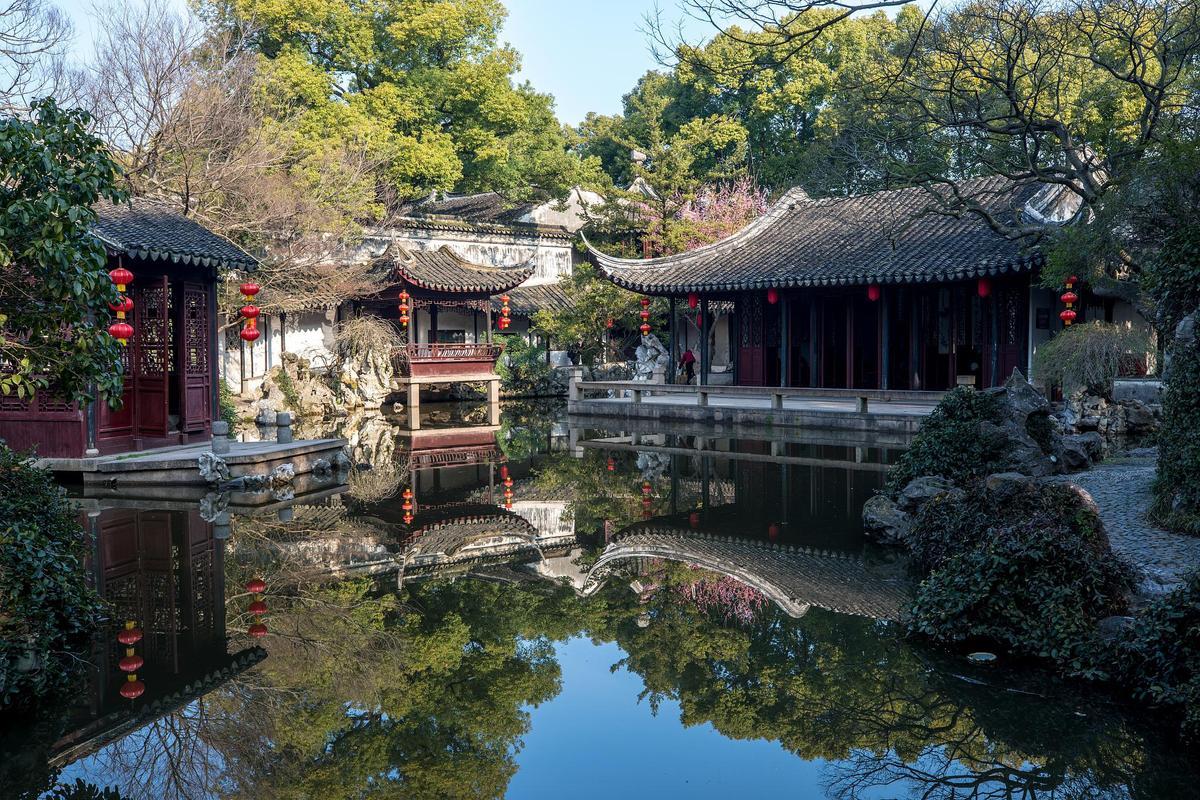 Shanghai & Beyond: Classic Golden Triangle 15-Day China Tour III