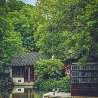 Luoyang & Henan & Beyond: Imperial Heritage 13-Day China Tour