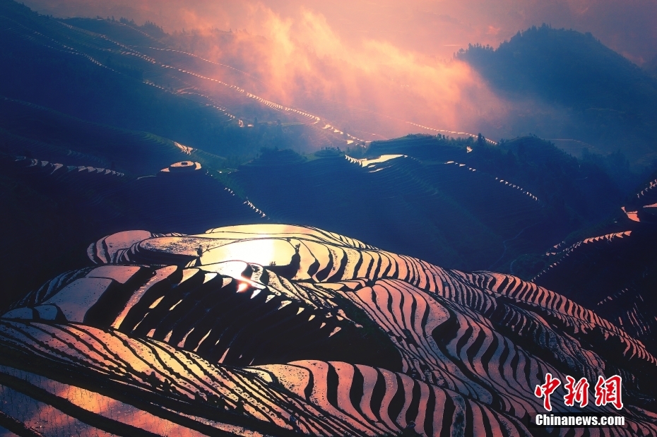 Guilin & Beyond: Minority Villages Trail 15-Day China Tour II