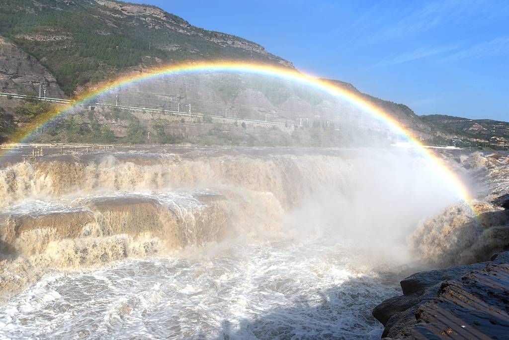 Qinghai & Gansu Loop & Beyond: Tibetan Plateau 15-Day China Tour II