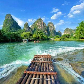 Guilin & Beyond: Panda & Spicy Sichuan 3-Day China Tour IV