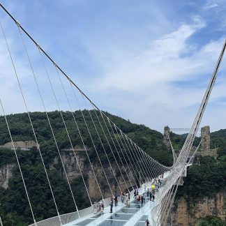 Zhangjiajie & Beyond: Metropolis to Mountains 3-Day China Tour