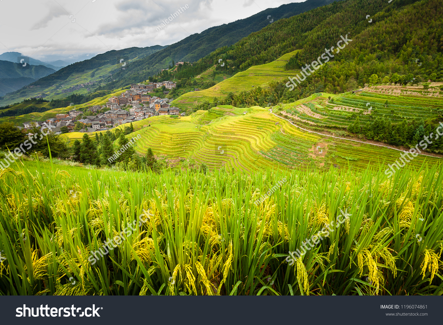 Guilin & Beyond: Minority Villages Trail 3-Day China Tour