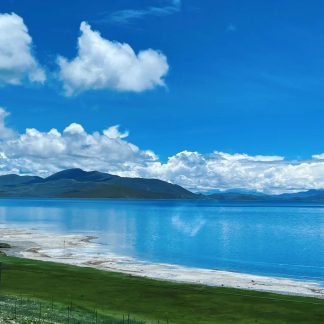 Tibet & Beyond: Tibetan Plateau 3-Day China Tour
