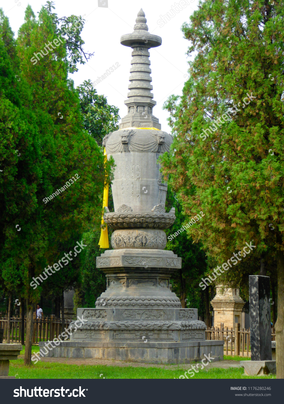 Luoyang & Henan & Beyond: Imperial Heritage 3-Day China Tour II