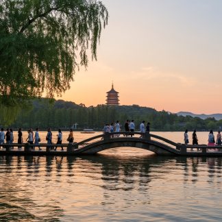 Shanghai & Beyond: Classic Golden Triangle 9-Day China Tour III