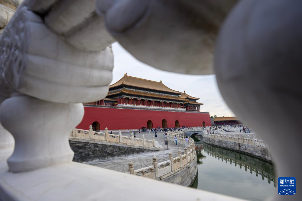 Beijing & Beyond: Classic Golden Triangle 9-Day China Tour II