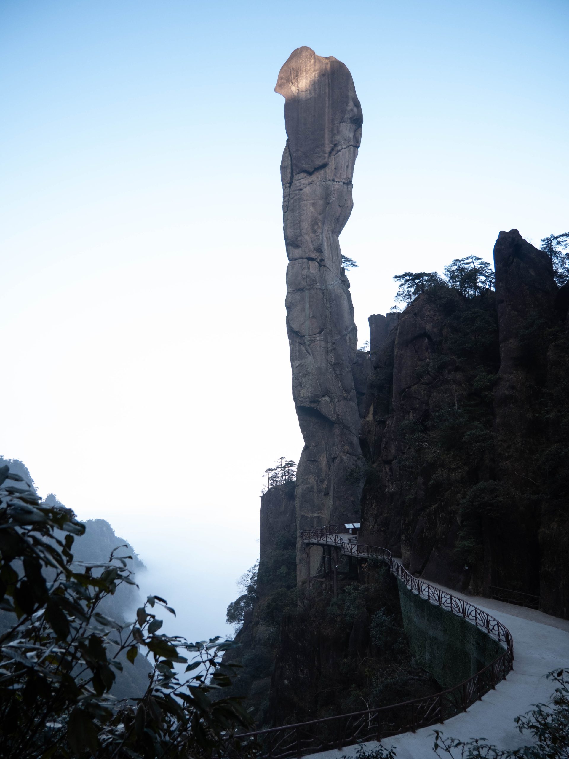 Luoyang & Henan & Beyond: Imperial Heritage 9-Day China Tour